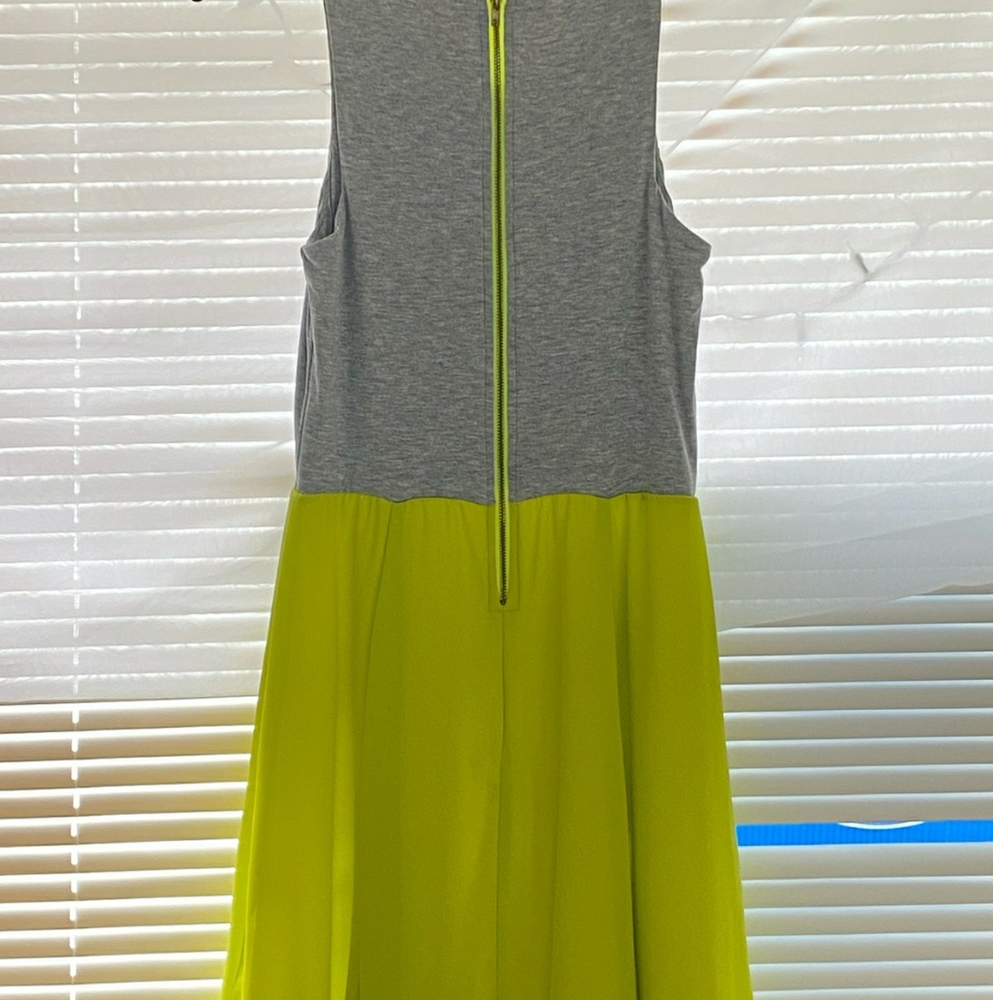 Mini dress - Picture 2 of 7